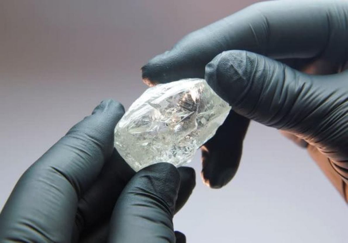 Diamants : la crise rend plus urgente la bataille africaine pour la transformation locale