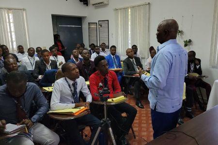 De la formation à la performance, le nouveau défi de l’administration publique angolaise