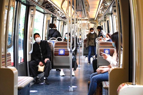 1 metro