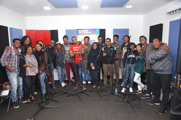 16123 in 1 Comm airtel mada smoothy
