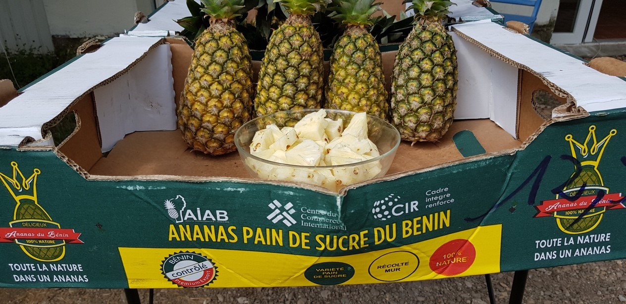2 ananas pain de sucre