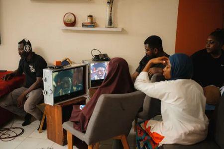Nollywood : « Daddy Bear » explore le cinéma communautaire, face au streaming et aux salles