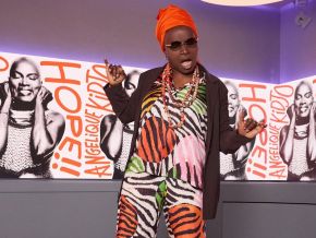 angelique-kidjo-etoilee-sur-le-walk-of-fame-pourquoi-66-ans-d-attente-pour-la-musique-africaine