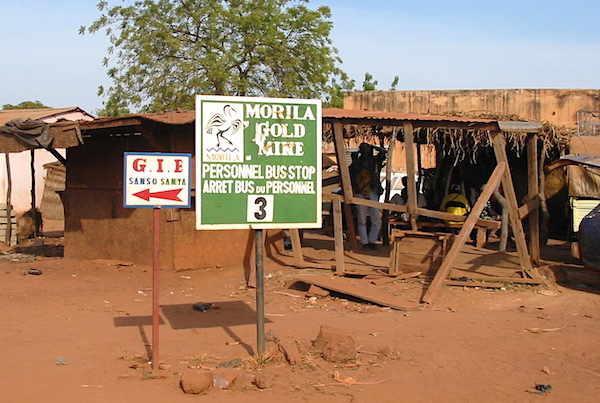 2bus stop