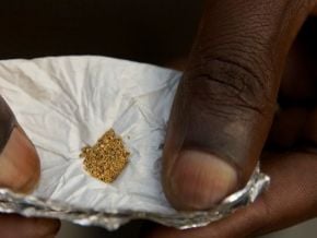 or-artisanal-apres-les-tonnes-captees-le-defi-de-l-integration-des-mineurs-en-afrique