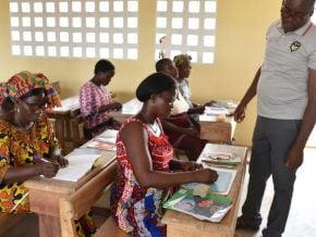 en-afrique-subsaharienne-l-analphabetisme-persiste-malgre-des-decennies-d-efforts