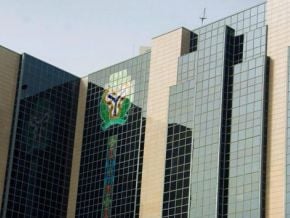 nigeria-apres-six-mois-de-maintien-la-banque-centrale-abaisse-le-taux-directeur-a-23