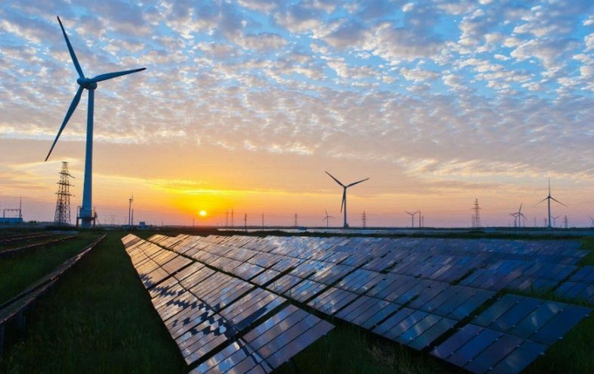 Renouvelables : apr&egrave;s un record en 2025, le monde doit encore doubler la cadence d&rsquo;ici 2030 (IRENA)
