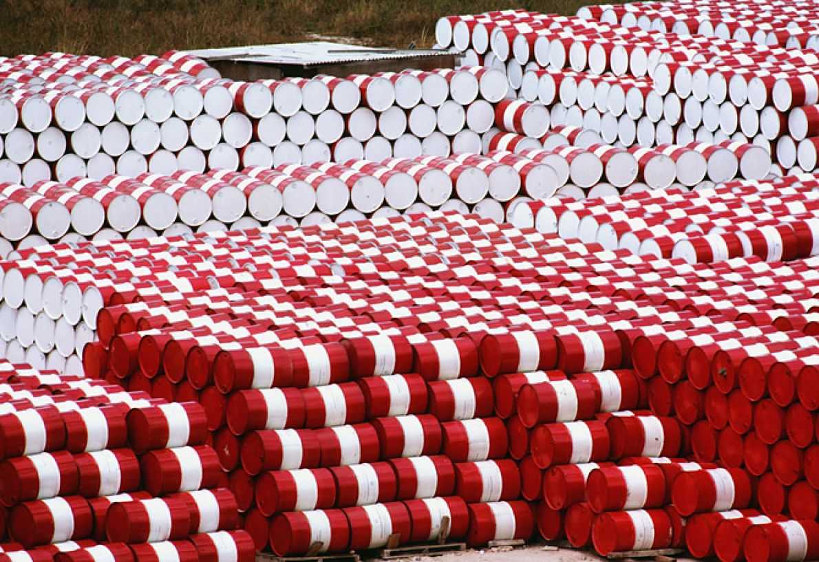 P&eacute;trole : entre offre en chute et routes menac&eacute;es, l&rsquo;AIE repousse la sortie de crise