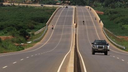 voie express Uganda